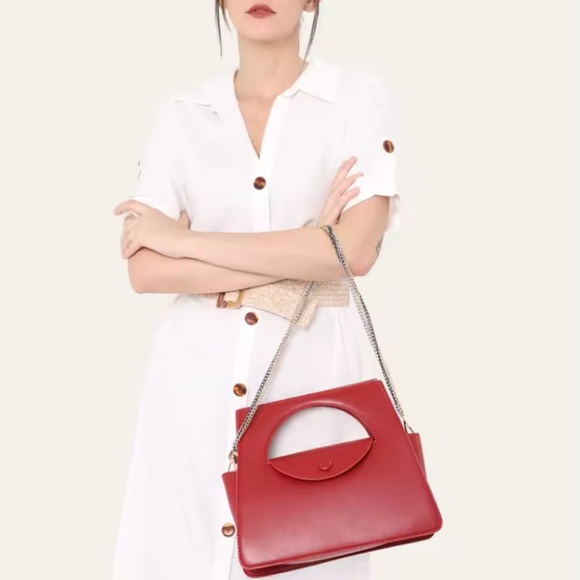 1960s-Style Cherry Red Structured Handbag - Picture 9 of 9